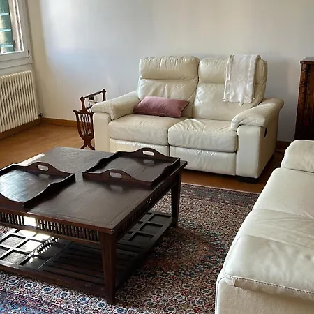 La Maison شقة *